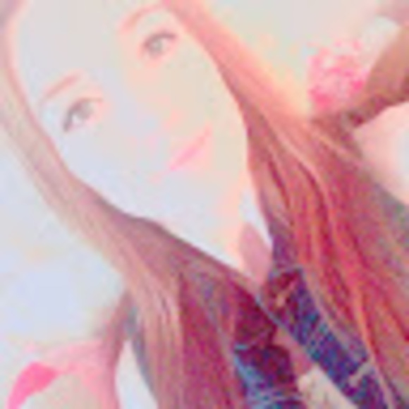 Meet your Posher, Aimee - Picture 1 of 1